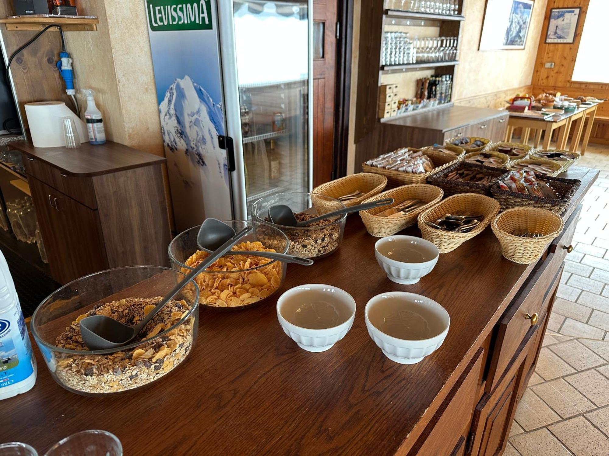 Albergo Ristoro Sitten - 2300 Mt Gressoney-La-Trinite Luaran gambar